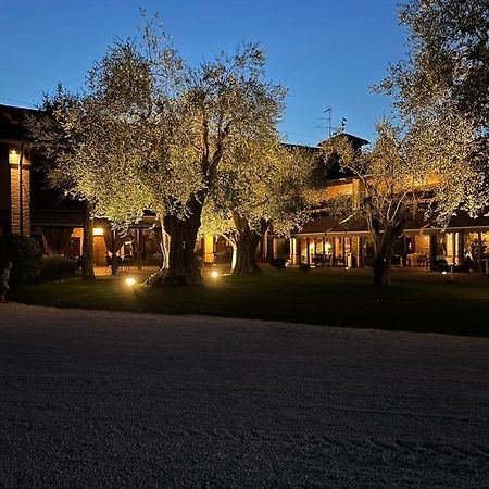 Agriturismo Ripa Del Bosco Capriolo Kültér fotó